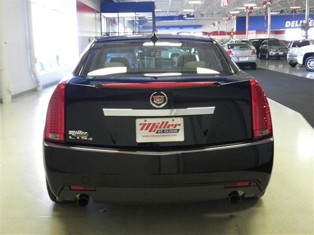 Cadillac CTS 2010 photo 30