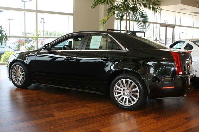 Cadillac CTS 2010 photo 6