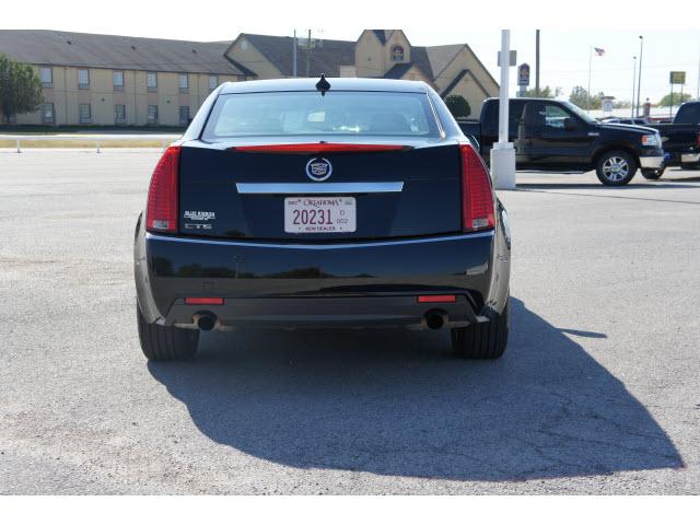 Cadillac CTS 2010 photo 1