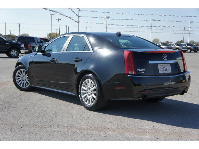 Cadillac CTS 2010 photo 2