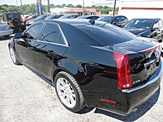 Cadillac CTS 2010 photo 3