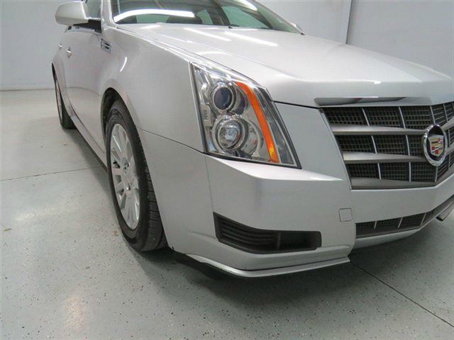 Cadillac CTS 2010 photo 12