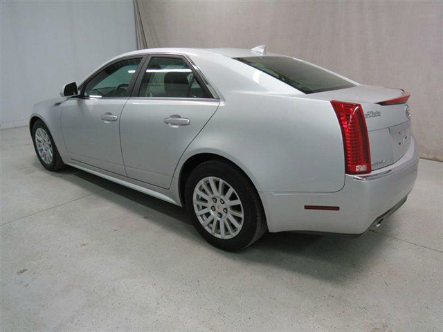 Cadillac CTS 2010 photo 14