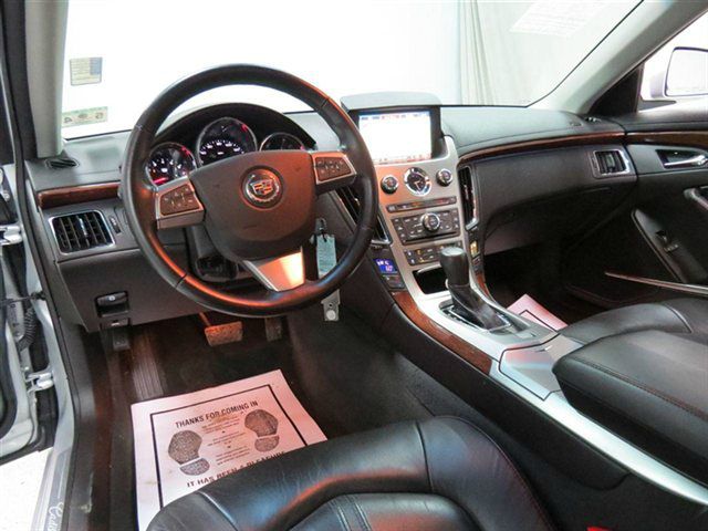 Cadillac CTS 2010 photo 20