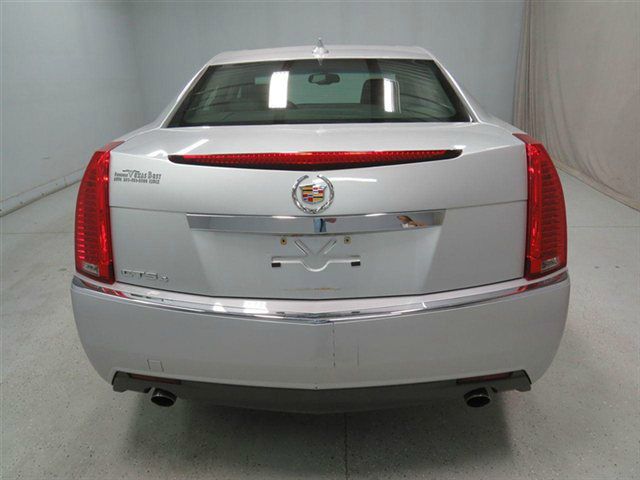 Cadillac CTS 2010 photo 5