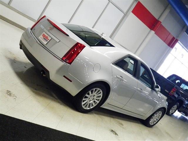 Cadillac CTS 2010 photo 28