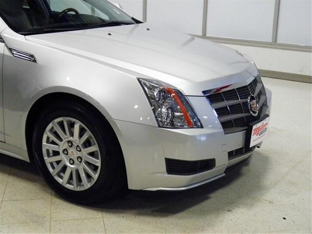 Cadillac CTS 2010 photo 31