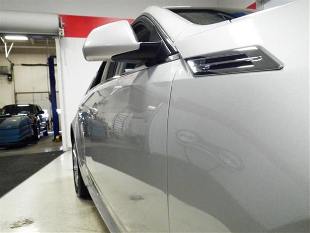 Cadillac CTS 2010 photo 32