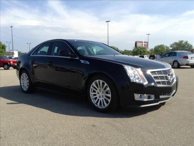 Cadillac CTS 2010 photo 2