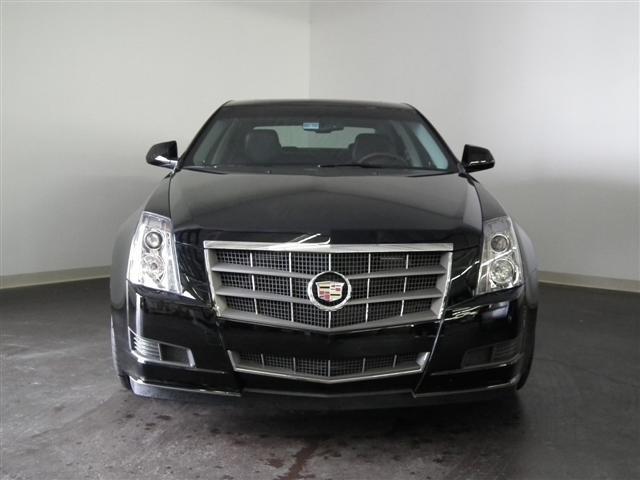 Cadillac CTS 2011 photo 1