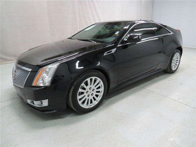 Cadillac CTS 2011 photo 2