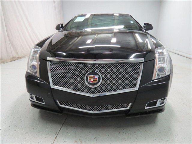 Cadillac CTS 2011 photo 3