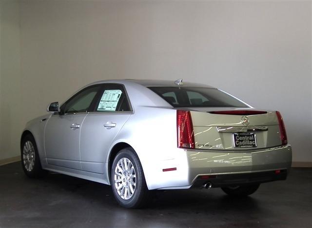 Cadillac CTS 2011 photo 3