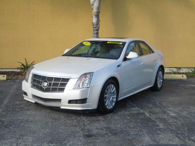 Cadillac CTS 2011 photo 3