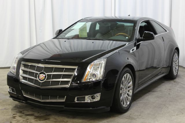 Cadillac CTS 2011 photo 1