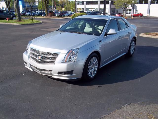 Cadillac CTS Base Sedan