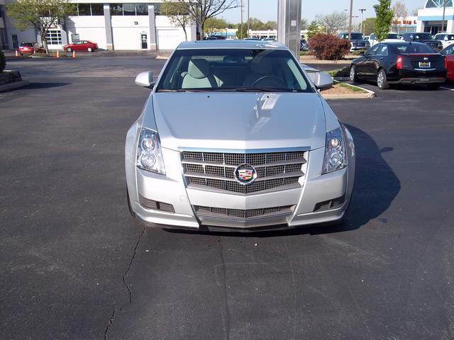 Cadillac CTS 2011 photo 4