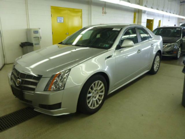 Cadillac CTS 2011 photo 1