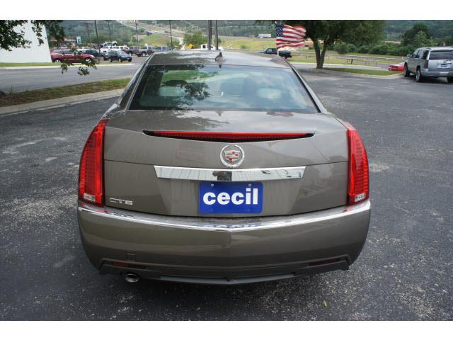 Cadillac CTS 2012 photo 9