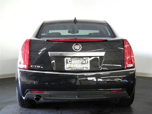 Cadillac CTS 2012 photo 2