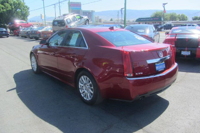 Cadillac CTS 2012 photo 1