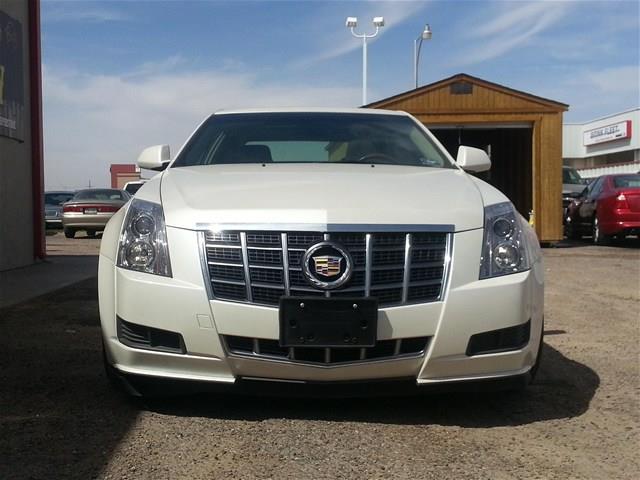 Cadillac CTS 2012 photo 2