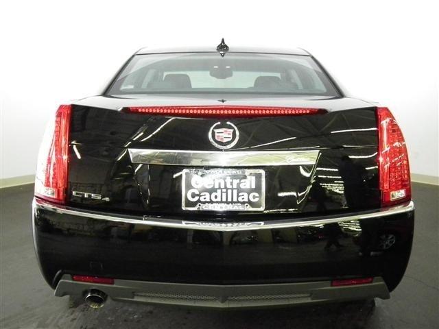 Cadillac CTS 2012 photo 1