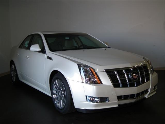 Cadillac CTS Coupe Sedan