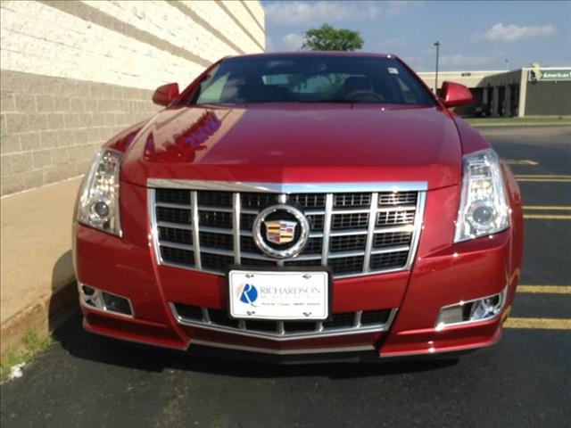 Cadillac CTS 2013 photo 1