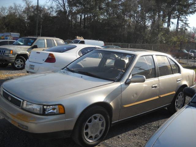 Cadillac Catera Base Sedan