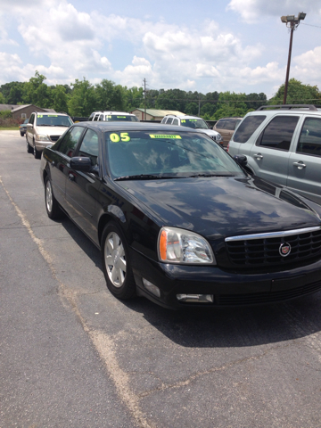 Cadillac DTS 2005 photo 2