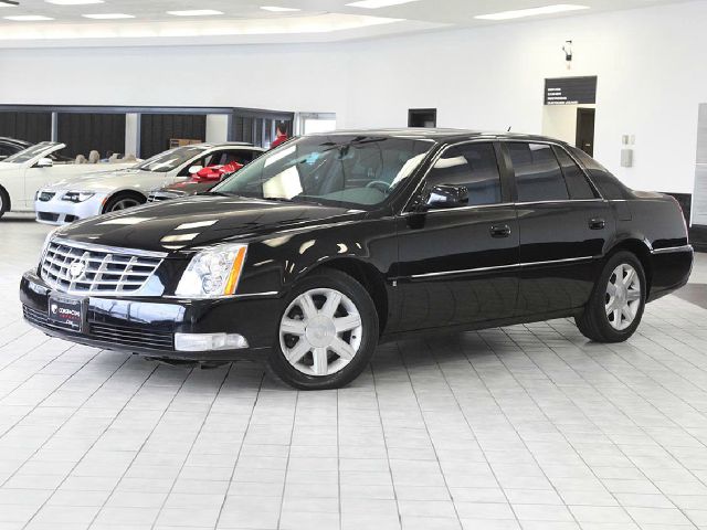 Cadillac DTS 2006 photo 28