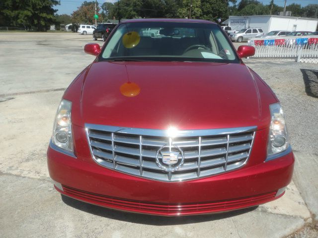 Cadillac DTS 2006 photo 1