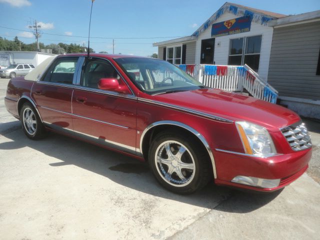 Cadillac DTS 2006 photo 3