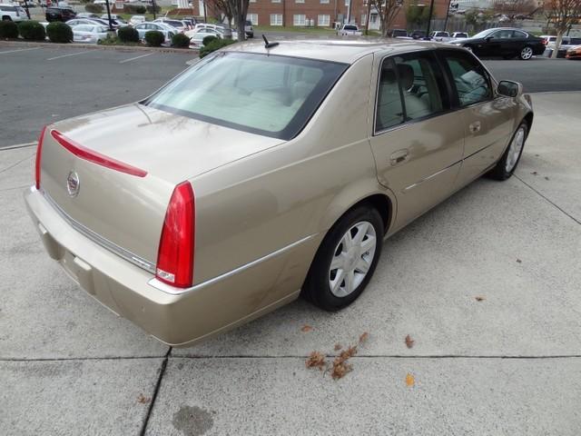 Cadillac DTS 2006 photo 5