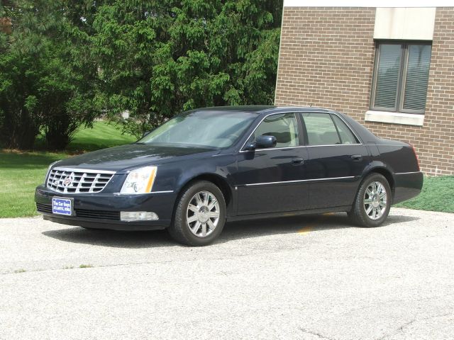 Cadillac DTS 2006 photo 3