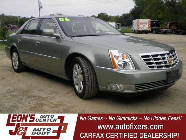 Cadillac DTS 2006 photo 1