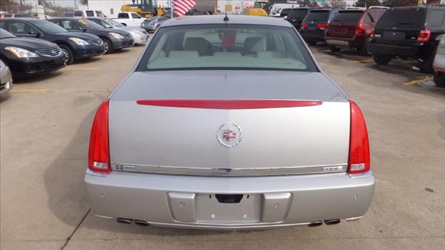 Cadillac DTS 2006 photo 4