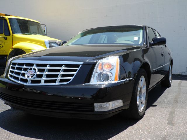 Cadillac DTS 2006 photo 4