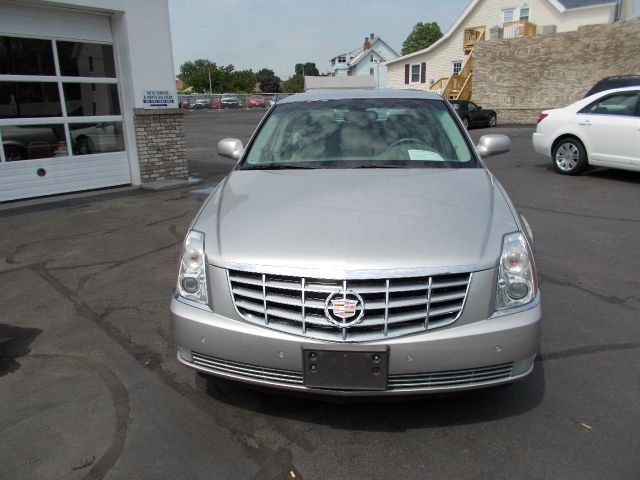 Cadillac DTS 2006 photo 3