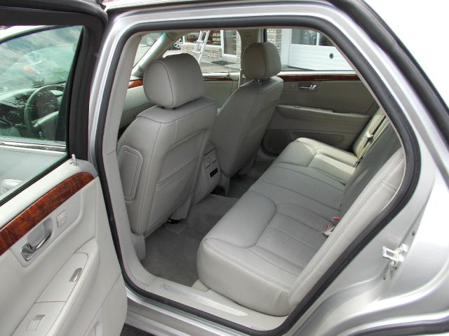 Cadillac DTS 2006 photo 9