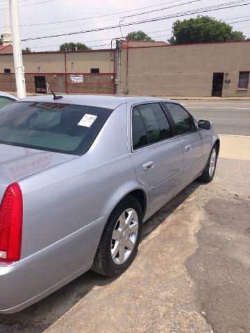 Cadillac DTS 3.5tl W/tech Pkg Sedan