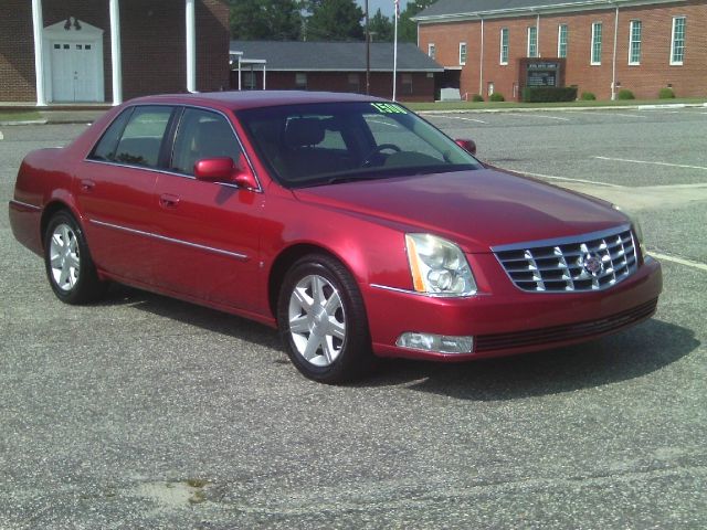 Cadillac DTS 2006 photo 3