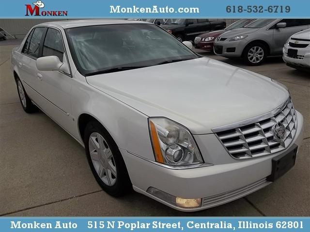 Cadillac DTS 2006 photo 1