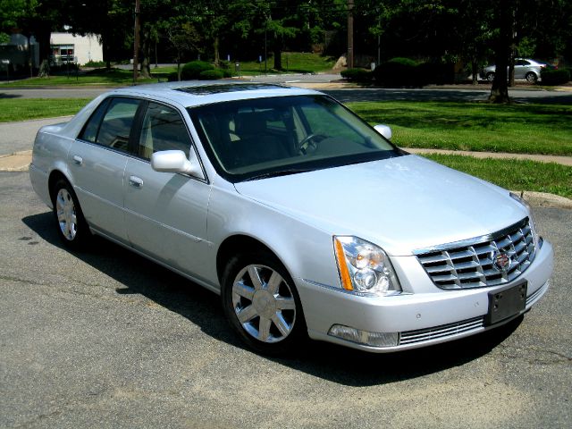 Cadillac DTS 2006 photo 4