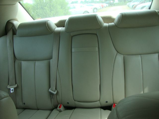 Cadillac DTS 2006 photo 11