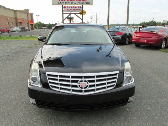 Cadillac DTS 2006 photo 2