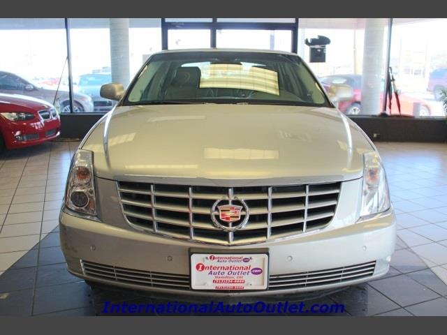 Cadillac DTS 2006 photo 4