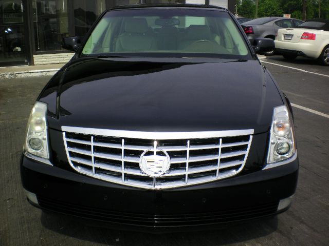 Cadillac DTS 2006 photo 7