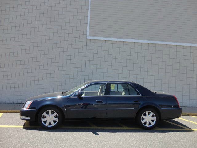 Cadillac DTS 2006 photo 4